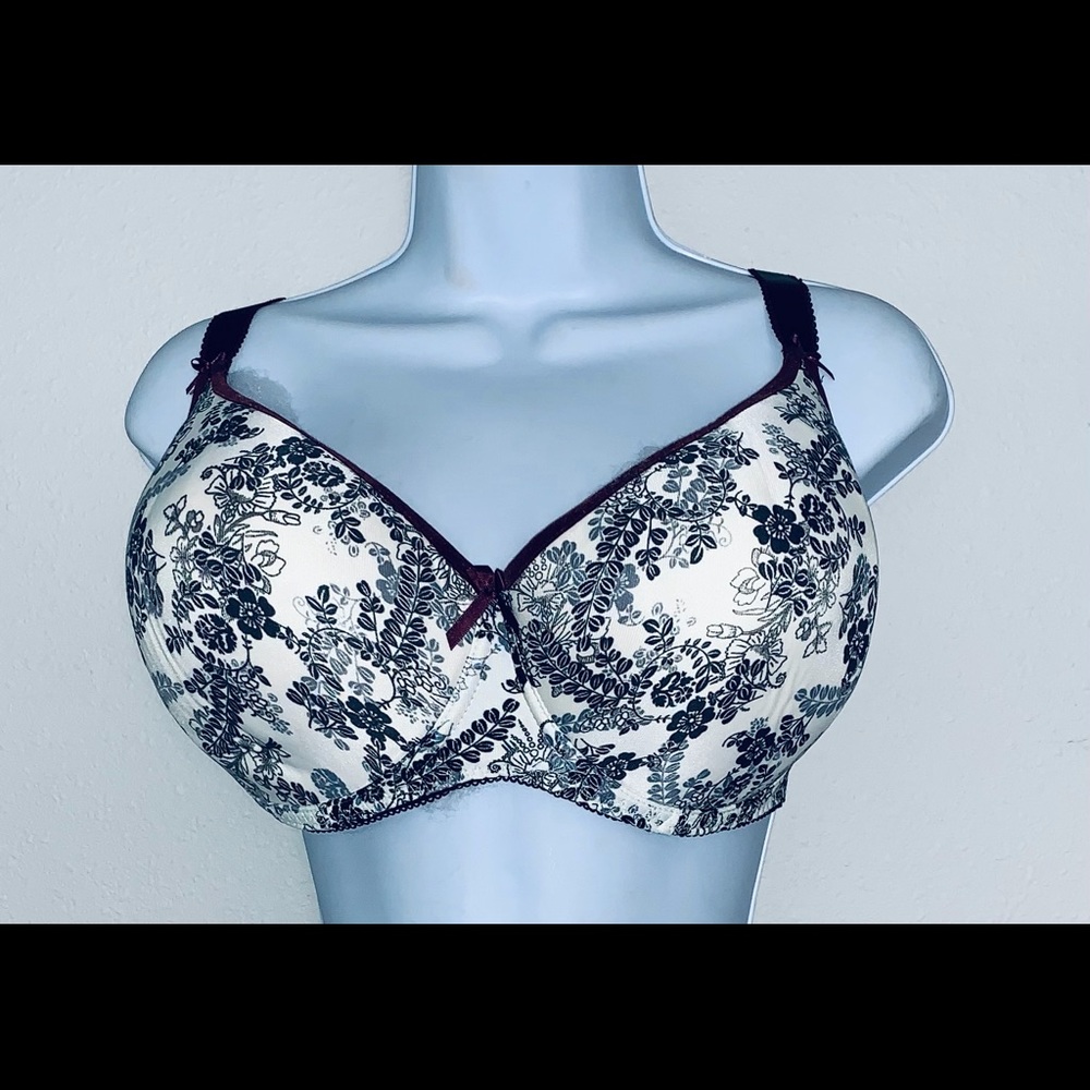 36G Fantasie bra